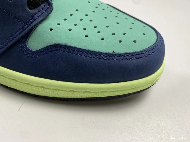 1 RETRO BIO HIGH AIR TOKYO HACK 555088-201 JORDAN 0824